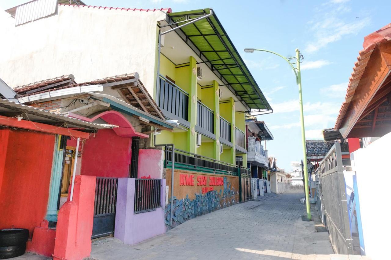 Zulfina Homestay Syariah Mitra Reddoorz Banyuwangi  Dış mekan fotoğraf
